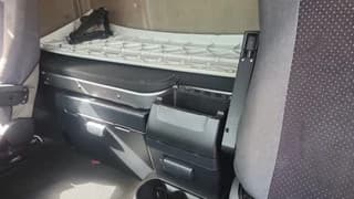 Iveco 480 - Image 25