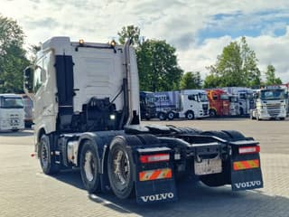 Volvo 13.500 6x2 - Retarder - Full air - 3.20 WB - Leather - Image 5