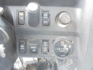 Hino 700 6X4 - Image 20