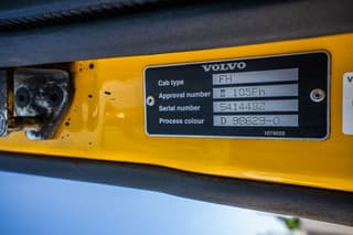 Volvo 400+E5+HYDR. - Image 18