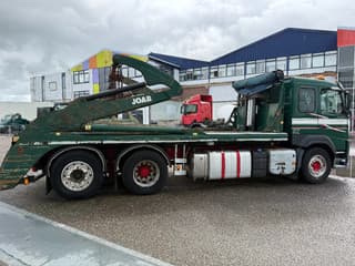 Volvo 6X2 EURO 6 + JOAB SKIPLOADER WITH REMOTE CONTROL - Image 12