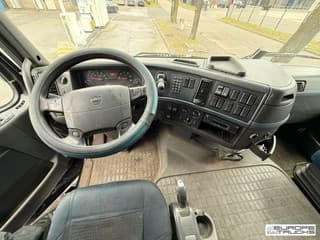 Volvo 420 - Image 11