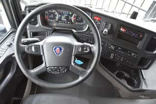 Scania S450 NGS 4x2NB - FULL AIR - RETARDER - ACC - PARK. AIRCO - 2 x FUEL TANKS - TOP CONDITION - - Image 6