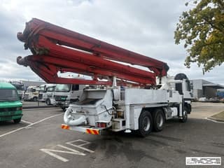 Mercedes-Benz 3340 - Image 5