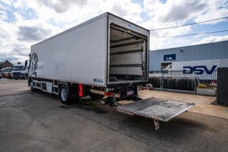 Mercedes-Benz AXOR 1829-MP3+ CARRIER - Image 10