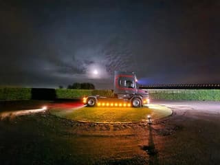 Scania T164-580 V8 Topline 4x2 - Original Torpedo/Hauber - Retarder - 4.70 WB - PTO/Hydraulic - Light bar - Leather seats - Image 50