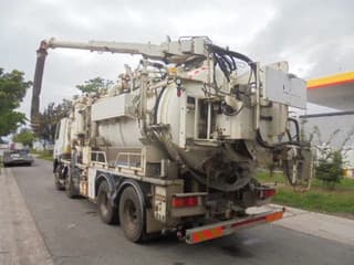 DAF 8X4 BLADGEVEERD - Image 3