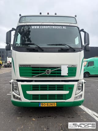 Volvo 420 - Image 8