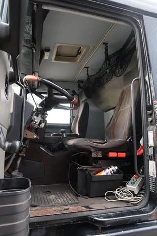 Volvo F16 - 485 - 1989 - Oldtimer - Image 33