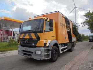 Mercedes-Benz No Title - Image 17