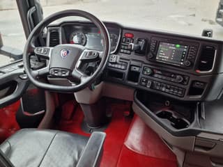 Scania S500 NGS Highline 4x2 - Retarder - Night clima - Full air - Custom interior - Full spoiler - 2 tank - Image 12