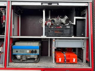 Mercedes-Benz - FULL EQUIPMENT INCLUDED FIRE TRUCK + LADDERLIFT + TÜV 12-2025 - Image 11