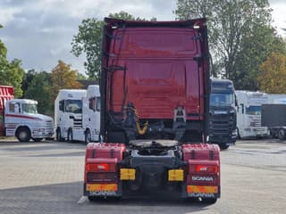 Scania S500 NGS Highline 4x2 - Retarder - Night clima - Full air - Custom interior - Full spoiler - 2 tank - Image 6
