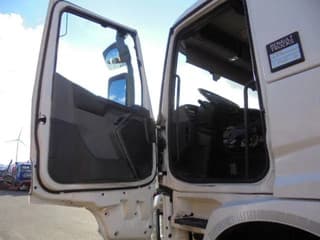 Renault 430 6X2 NL TRUCK APK TUV 03-26 - Image 6