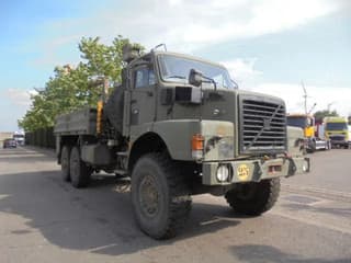 Volvo 6X6 L + FASSI - Image 25