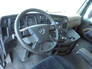 Mercedes-Benz 1845 LS VOITH - Image 12