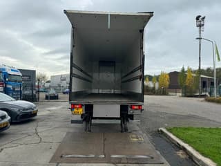 Volvo 4X2 - EURO 6 + THERMOKING T-500R + DHOLLANDIA LIFT - Image 8