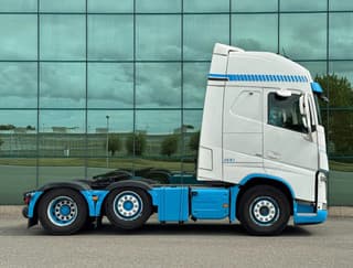 Volvo 500 6X2 XL 2x TANKS (950 LITERS) I-PARC COOL LEAF AIR SUSPENSION TOP CONDITION HOLLAND TRUCK 2 PIECES - Image 5