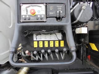 Volvo EEV K NL TRUCK - Image 16