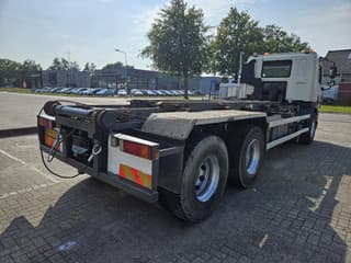 DAF CF 360 Manual 10 Tyres - Image 3
