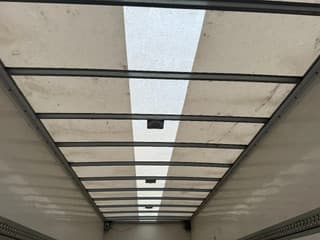 Volvo 4X2 EURO 6 DHOLLANDIA LIFT - Image 11