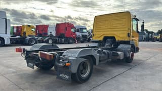 Mercedes-Benz 815 - Image 4