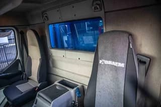 Renault PEMIUM LANDER 340 DXI-6X2 - Image 9