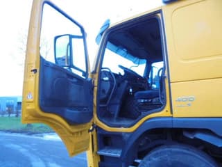 Volvo 8X4 NL TRUCK - Image 7