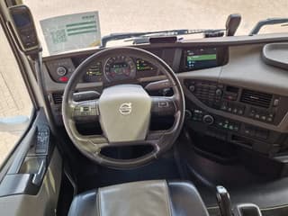 Volvo 13.500 Globetrotter XL 6x2 - BDF - Retarder - I parkcool - Full air - 4.90 WB - Image 10