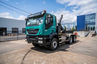 Iveco 360-6x4-PALFINGER - Thumbnail 1
