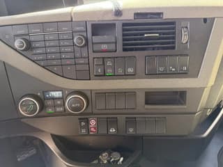 Volvo 540, 8X4, 666274 KM, INTARDER TUV 24-02-2026 - Image 18