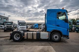 Volvo 420 +KIPHYDR - 266 555 KM - Image 3