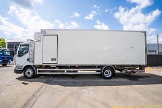 Renault MIDLUM 220 DXI (16t)+CARRIER+DHOLLANDIA - Image 7