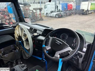 MAN 24 440 6x2, EURO 6, RHD, ADR, Engine defect - Image 5