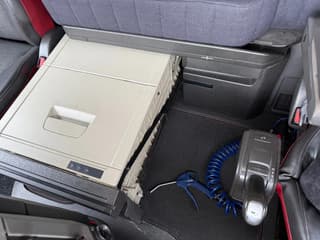 Volvo 460 4X2 EURO 6 - ADR + I-ParkCool + I-Shift - Image 18