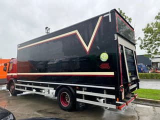 Volvo 4X2 - EURO 6 + DHOLLANDIA LIFT - Image 6