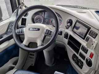 DAF SuperSpaceCab - Custom interior - Night clima - TV - Fridge - 580Tkm - Image 12