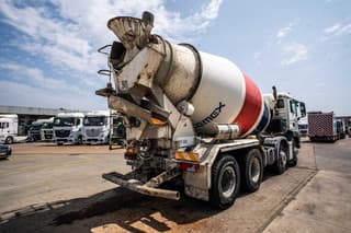 MAN 32 360 BB+ LIEBHERR 9m3 - Image 4