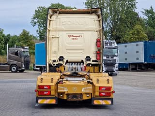 Scania R580 V8 NGS Highline 6x2 - PTO/Hydraulic - 2.95 WB - Retarder - Night clima - Custom interior - Image 6