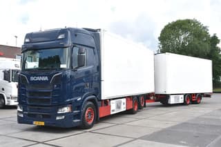 Scania S S520 V8 NGS 6x2*4NB + SCHMITZ ZKO 20 - THERMO KING - RETARDER - FULL AIR - WHEELBASE: 515 CM - TOP CONDITION -