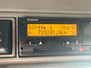Volvo 16.650 10X4 170 TON INTARDER - Image 11