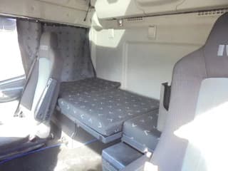 Iveco 450 6X2 RETARDER - Image 10
