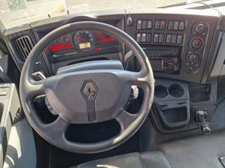 Renault 12.250 4x2 - Box - Loadlift 1.500 KG - A/C - Euro 6 - Automatic - Camera system - Image 26