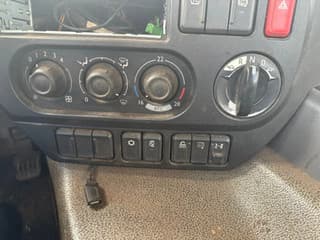 DAF CF 6X2 EURO 6 - ONLY 689.209 KM + STEERING AXLE - Image 10