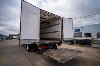 DAF CF 75.310 + THERMO KING - Image 6