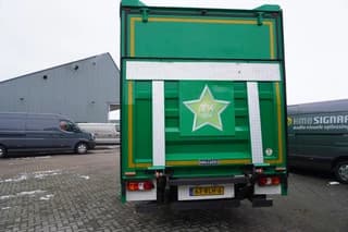Mercedes-Benz 1018L 4x2 Bakwagen met laadklep Automaat - Image 7