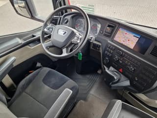 MAN 26.360 6x4 Hydrodrive / Crane HMF1920K-RCS / 3 way tipper HMF / Low KM 110.700! - Image 17