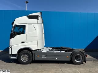 Volvo 420 EURO 6 - Image 10
