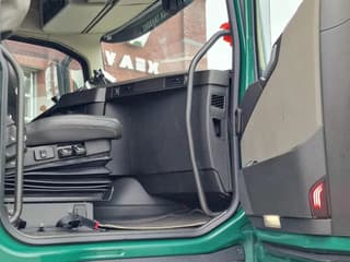Volvo 13.540 6x4 - HIAB / Loglift F125Z 80 Crane - Krane - Grua year 2019 - Image 28
