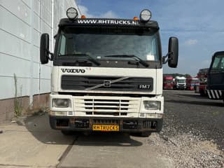 Volvo 4X2 - EURO 2 + MANUAL GEARBOX - Image 2